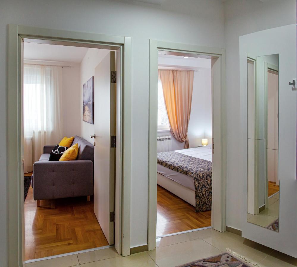 Apartman Mia Sremska Mitrovica Luaran gambar